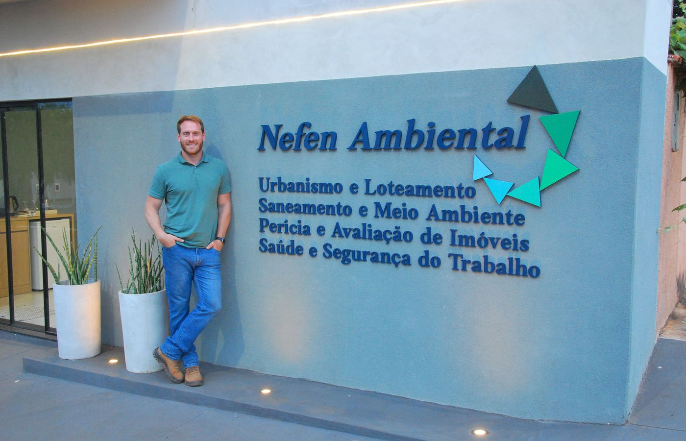 Sede da Nefen Ambiental em Manduri/SP com o proprietário